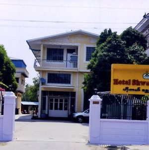 Hotel Shwe Eain Taw Yangon Exterior photo
