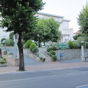 Albergo Savoia Palace Chianciano Terme Exterior photo