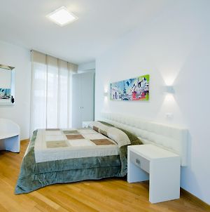 Jolie Bed And Breakfast Pescara Room photo