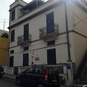 La Casa Di Ermelinda Bed and Breakfast Reggio Calabria Exterior photo