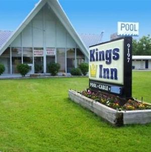 Kings Inn Cleveland Strongsville Exterior photo