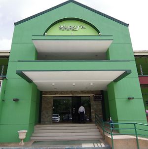 Holiday Spa Hotel Cebu Exterior photo