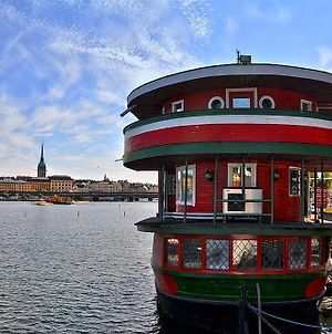 Den Roda Baten Stoccolma Exterior photo