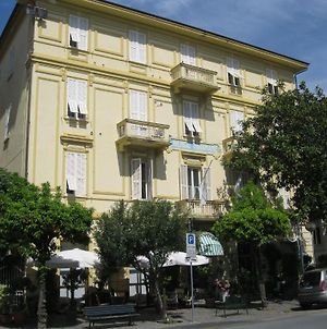 Hotel Miramare Lavagna Exterior photo