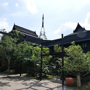 Silp Pa Phra Nakhon Si Ayutthaya Ostello Exterior photo