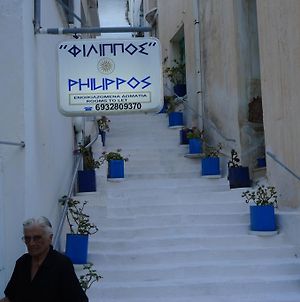 Filippos Hotel Ágios Kírykos Exterior photo