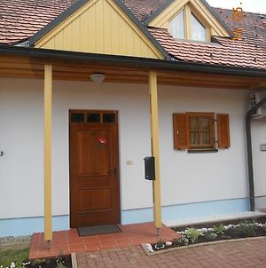 Apartment Nagelj Moravske Toplice Exterior photo
