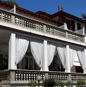 Hotel Tirreno Castiglioncello Exterior photo