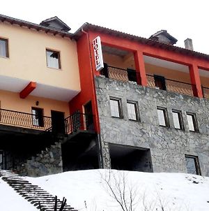 Eleni'S Guesthouse Pisoderi Exterior photo