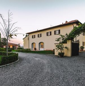 Villa L'Arco Vinci Exterior photo