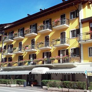 Hotel Posta Comano Terme Exterior photo
