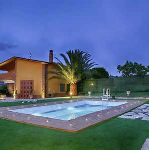 Wonderful Villa With Private Swimming Pool Near The Sea Petacciato Exterior photo
