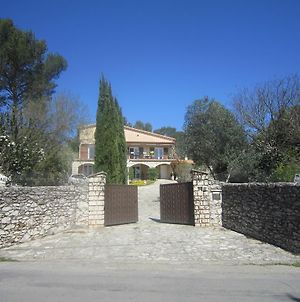 Le Mas Des Cigales Bed and Breakfast Nîmes Exterior photo