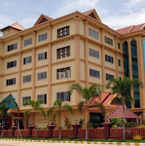 President Battambang City Hotel Exterior photo