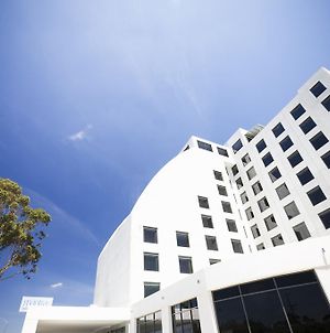 Mantra Tullamarine Hotel Melbourne Exterior photo