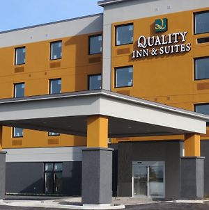 Quality Inn & Suites Kingston Exterior photo