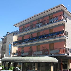 Hotel Mediterranée Spotorno Exterior photo