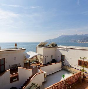 14 Leoni Bed and Breakfast Salerno Exterior photo