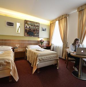 Hotel Vaka Brno Exterior photo