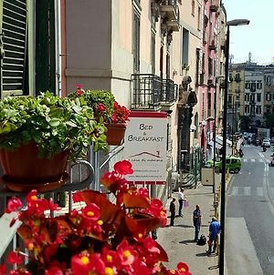 A Casa di Mamma Bed and Breakfast Napoli Exterior photo