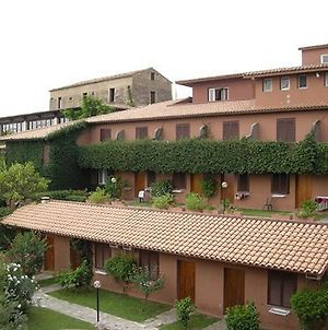 Hotel Villaggio Calaghena Montepaone Exterior photo