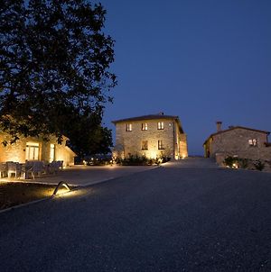 Villa il Castagno Wine&Resort Siena Exterior photo