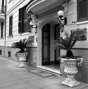 Hotel Malaga Roma Exterior photo