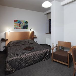 Rixwell Terrace Design Hotel With Free Parking Riga Exterior photo
