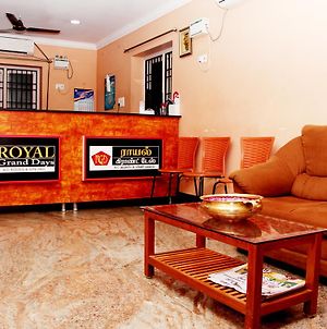 Royal Grand Days Hotel Chennai Exterior photo