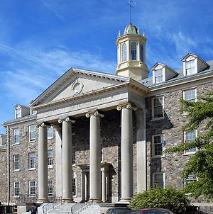 University Of King'S College Ostello Halifax Exterior photo