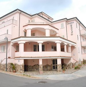 Riccio Hotel La Maddalena  Exterior photo