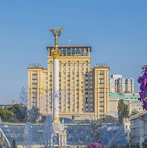 Ukraine Hotel Kiev Exterior photo