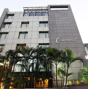 The Corporate Hotel Calcutta  Exterior photo