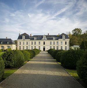 Chateau De Courcelles Hotel Exterior photo