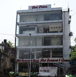 Hotel Platinum Calcutta  Exterior photo