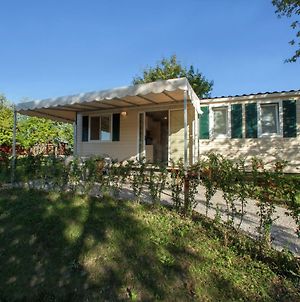 Modern Furnished Chalet With Ac, 4Km From Sirmione Villa Exterior photo
