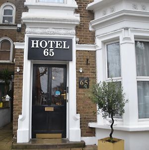 Hotel 65 Londra Exterior photo
