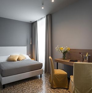 Hnn Luxury Suites Genova Exterior photo