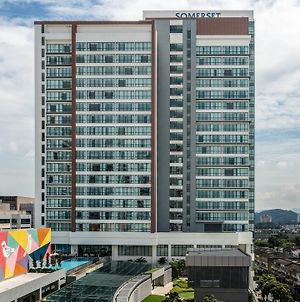 Somerset Damansara Uptown Petaling Jaya Appartamento Exterior photo