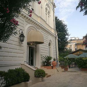 Hotel Villa Delle Rose Roma Exterior photo