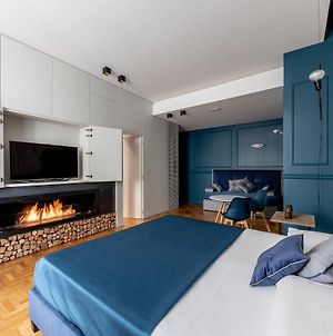 Blue Inn Luxury Suites Roma Exterior photo