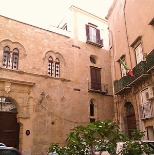 Beeclaire Guest House Palermo Exterior photo