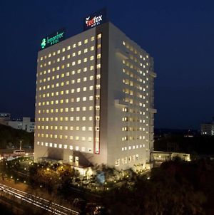 Red Fox Hotel, Hitech City, Hyderabad Exterior photo