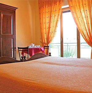 Ai Tre Parchi Bed And Bike Bed and Breakfast Randazzo Exterior photo