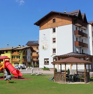 Hotel Rosa Alpina Andalo Exterior photo