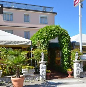 Hotel Villa Ginevra Cavallino-Treporti Exterior photo