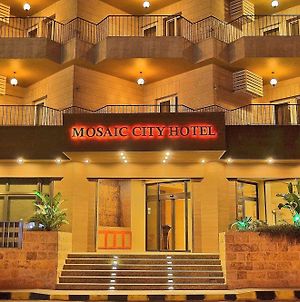 Mosaic City Hotel Madaba Exterior photo