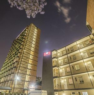 Hotel 224 & Apartments Pretoria-Noord Exterior photo
