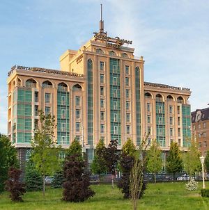 Bilyar Palace Hotel Kazan' Exterior photo