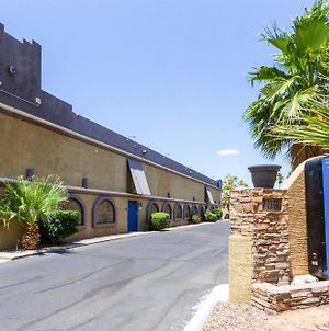 Motel 6 Glendale AZ Exterior photo